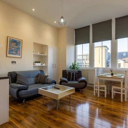 New 2 Bed Apartment With Stunning Views Of Arthur Seat Mountain Edinburgh Dış mekan fotoğraf