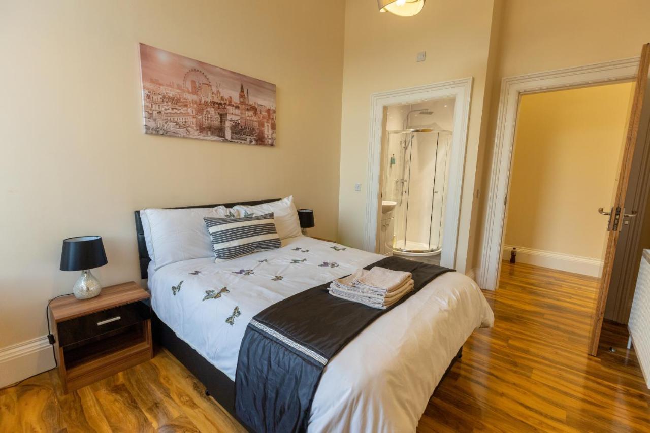 New 2 Bed Apartment With Stunning Views Of Arthur Seat Mountain Edinburgh Dış mekan fotoğraf