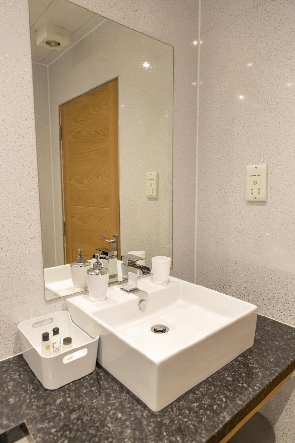 New 2 Bed Apartment With Stunning Views Of Arthur Seat Mountain Edinburgh Dış mekan fotoğraf